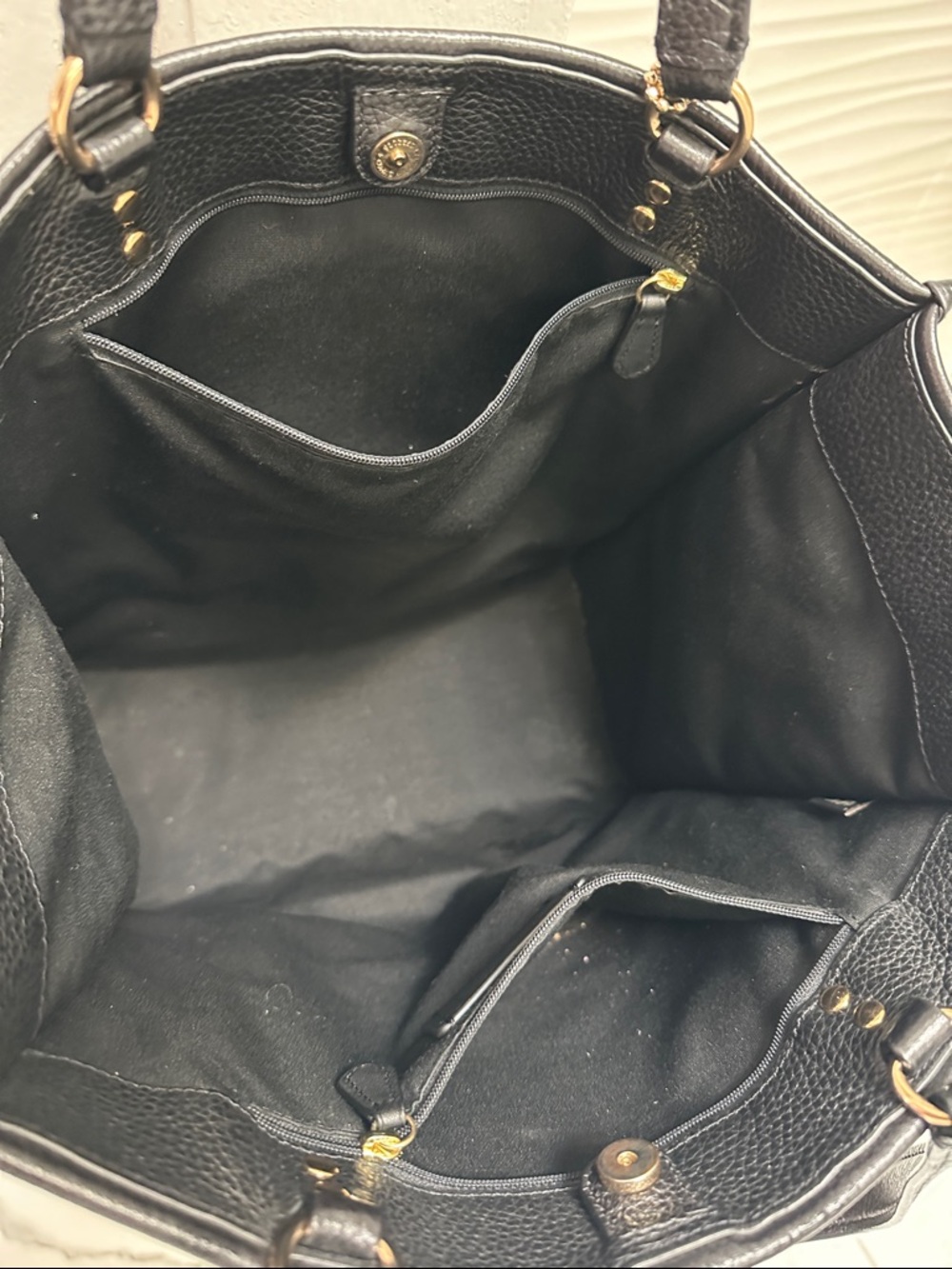 Coach Black Pebbled Leather Tote with Circular Logo Medallion - Picture 8 of 8
